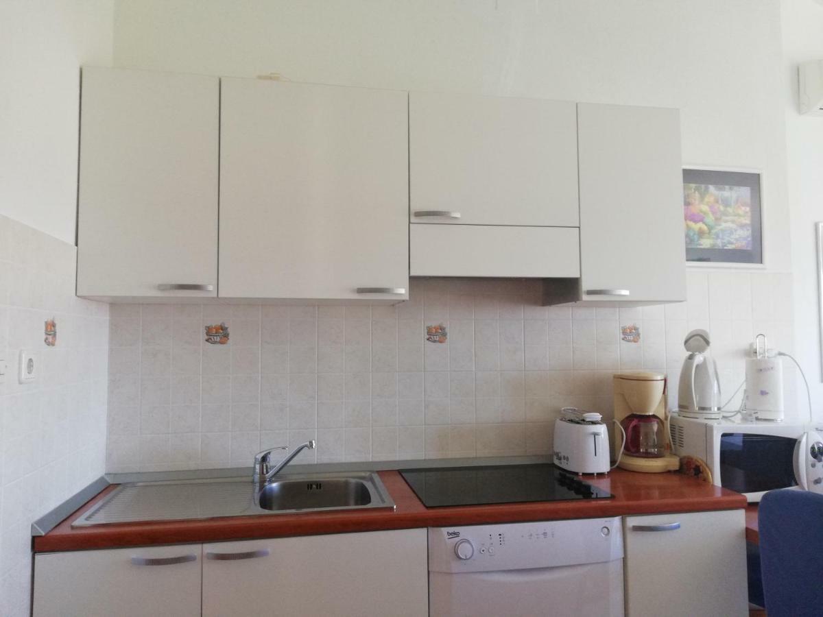 Apartmani Marija Primosten Exterior photo